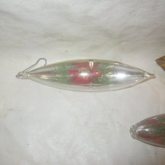 RETRO PLASTIC TEARDROP 3D DIORAMA ORNAMENTS SET OF 3 - Picture 3 of 6